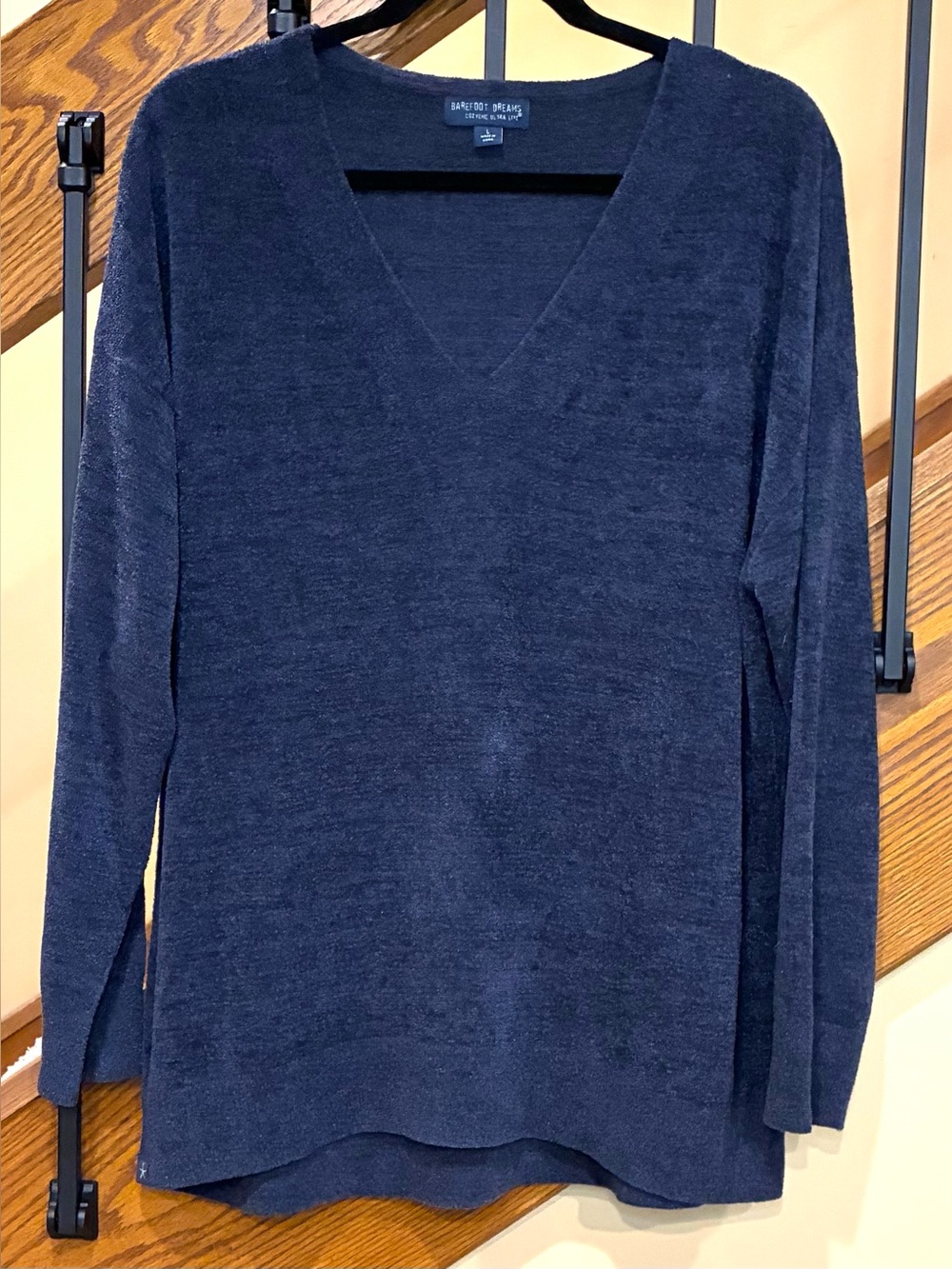 Barefoot Dreams sweater pull over CozyChic Ultra Lite V-Neck Knit TidewaterSZ. L